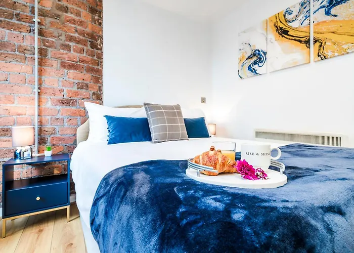 Cavern Quarters, Beautiful Two Bedroom City Centre Apartment By Garudy Serviced Apartments And Short Lets - Perfect For Longer Stays