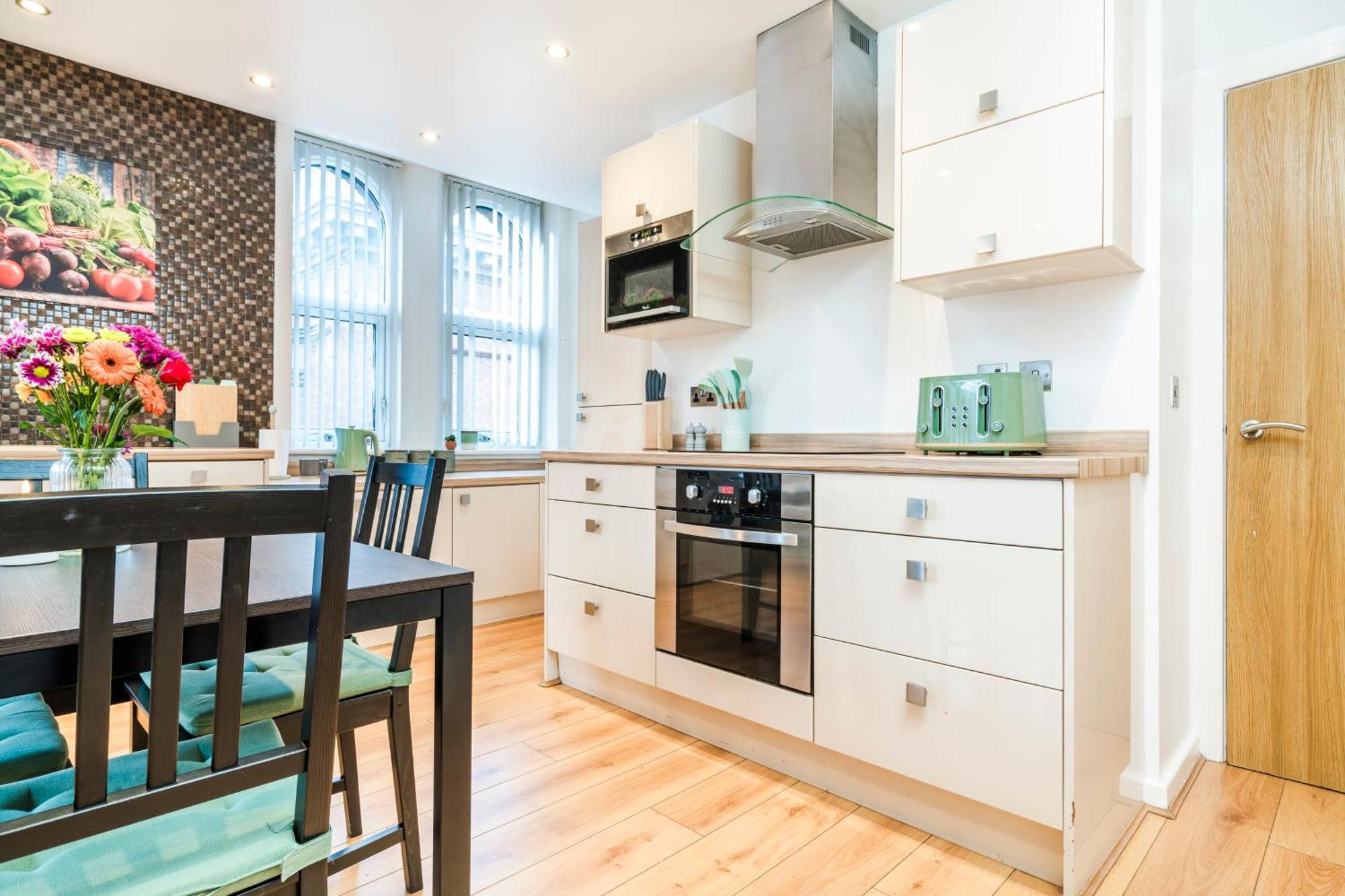 Cavern Quarters: Centre By Garudy Serviced Apartment *