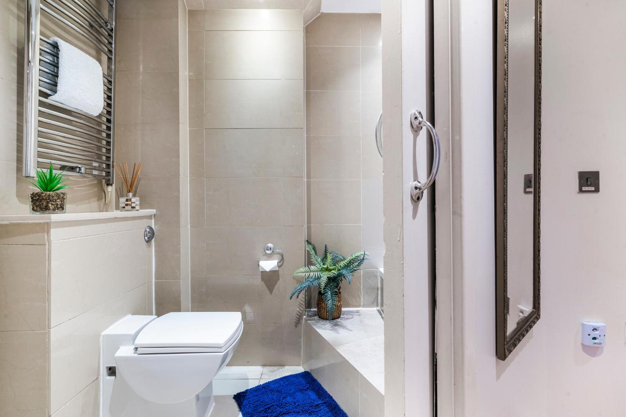 Cavern Quarters: Centre By Garudy Serviced * Liverpool