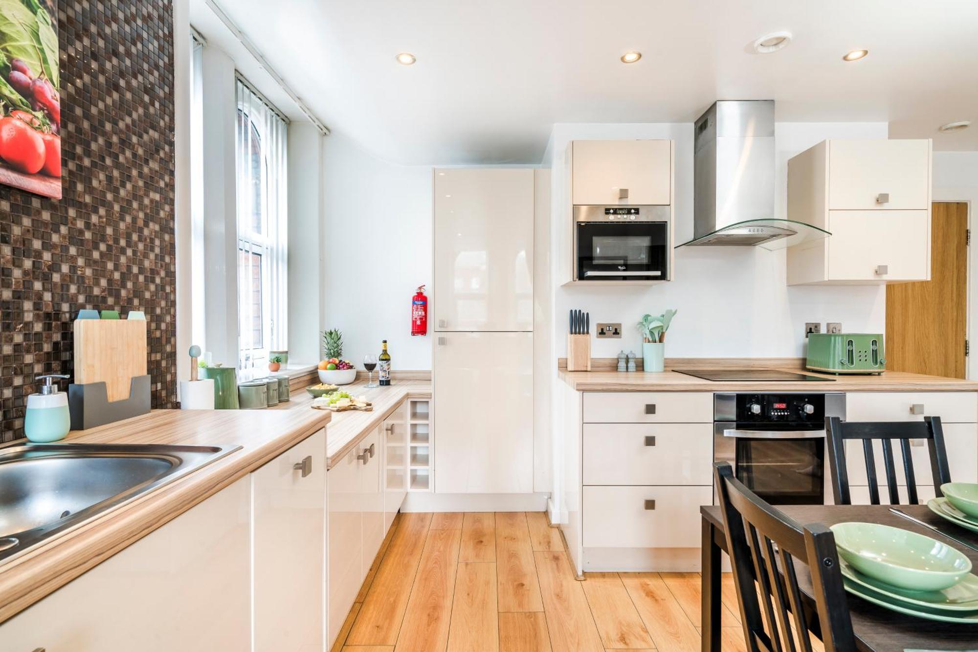 Cavern Quarters: Centre By Garudy Serviced Apartment