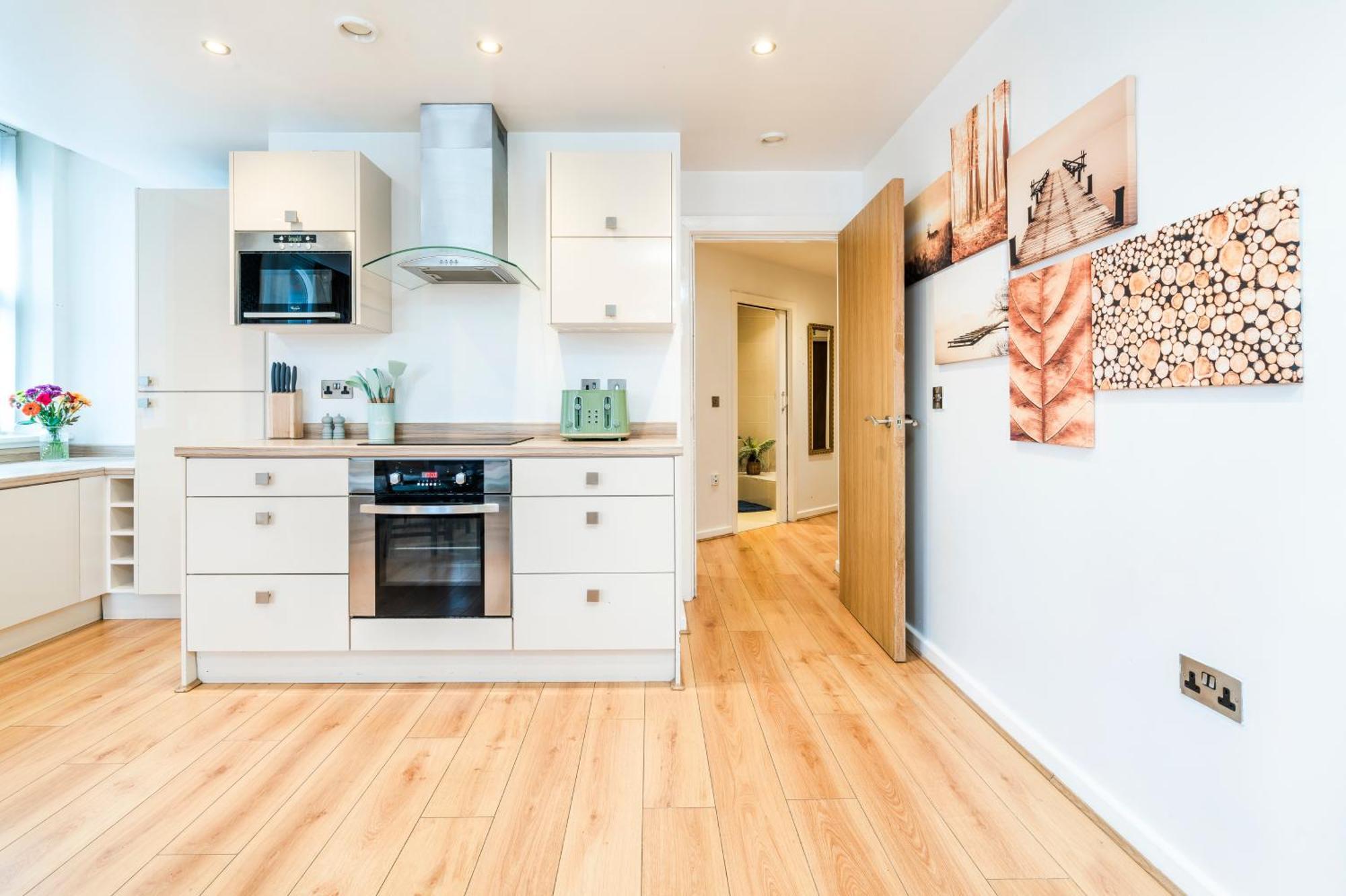 Apartment Cavern Quarters: Centre By Garudy Serviced