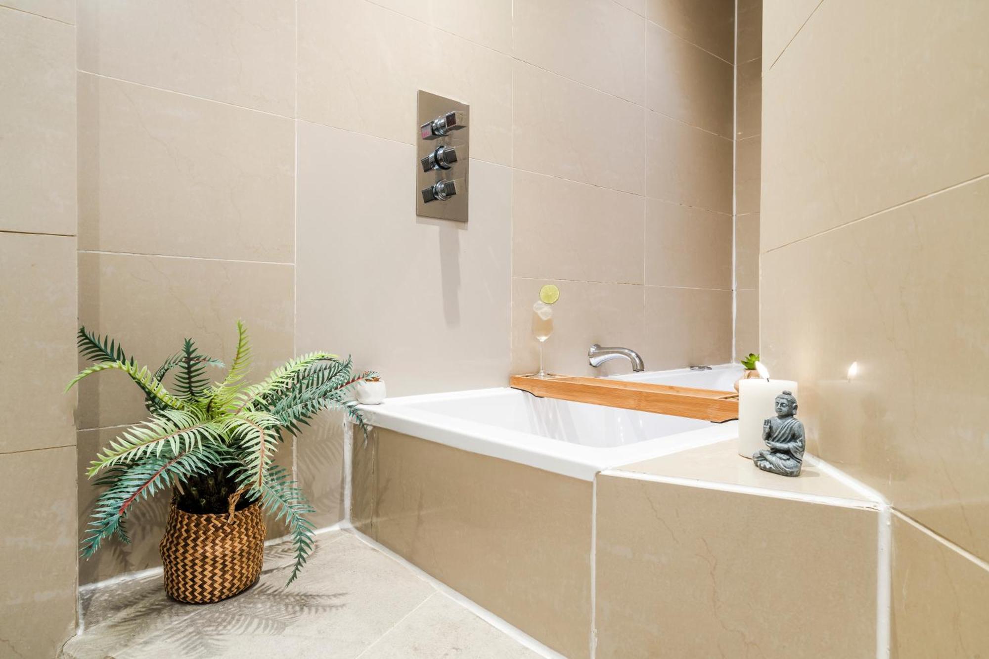 Apartment Cavern Quarters: Centre By Garudy Serviced Liverpool